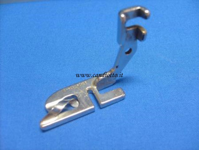 piedino orlatore 4mm gambo alto doppio t